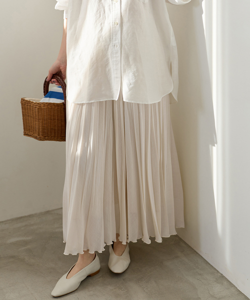 IENA（イエナ）の「シアーメッシュプリーツスカート（スカート・レディース・アイボリー/キャメル・36/38）」の2枚目の写真