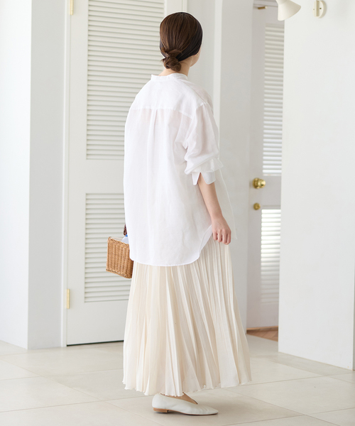 IENA（イエナ）の「シアーメッシュプリーツスカート（スカート・レディース・アイボリー/キャメル・36/38）」の16枚目の写真