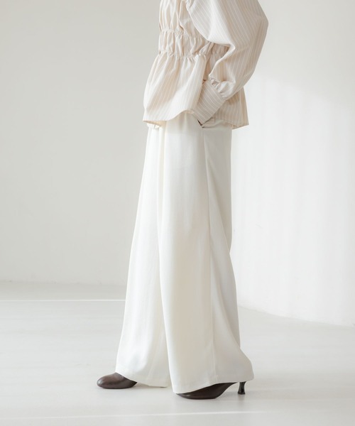 LOWRYS FARM(ローリーズファーム)の「ストレッチサテンイージーパンツ 639649(その他パンツ・レディース・ブラック/アイボリー/イエロー/グリーン・LARGE/MEDIUM)」の17枚目の写真