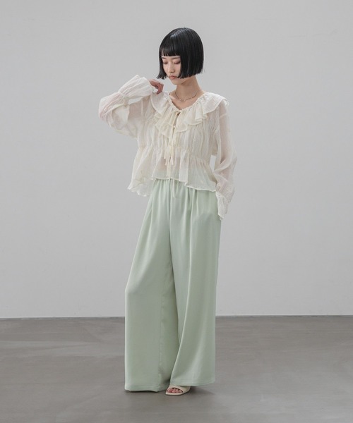 LOWRYS FARM(ローリーズファーム)の「ストレッチサテンイージーパンツ 639649(その他パンツ・レディース・ブラック/アイボリー/イエロー/グリーン・LARGE/MEDIUM)」の6枚目の写真