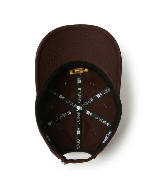 NEW ERA(ニューエラ)の「NEW ERA/ニューエラ キッズ キャップ YOUTH 920 WASHED 26J(キャップ・キッズ・ブラック/ダークブラウン・YOUTH)」の6枚目の写真