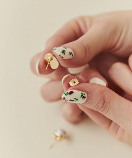 FUULLY STUDIO(フーリィーステューディオ)の「ポイントパールピアス(ピアス(両耳用)・レディース・シルバー/ゴールド・FREE)」の10枚目の写真