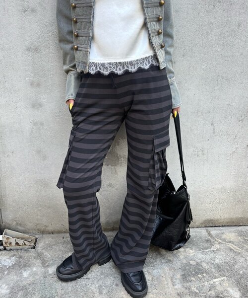 WHO'S WHO gallery（フーズフーギャラリー）の「カットボーダーカーゴパンツ（その他パンツ・レディース・ベージュ/チャコールグレー/グレー・FREE）」の22枚目の写真