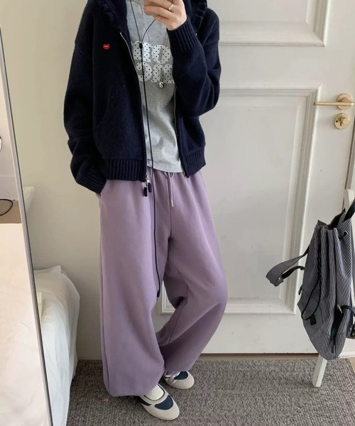 LYEON（リヨン）の「バックハートポケットスウェットパンツ/裏起毛スウェット（スウェットパンツ・レディース・ラベンダー/ネイビー/ピンク/グレー・FREE）」の3枚目の写真
