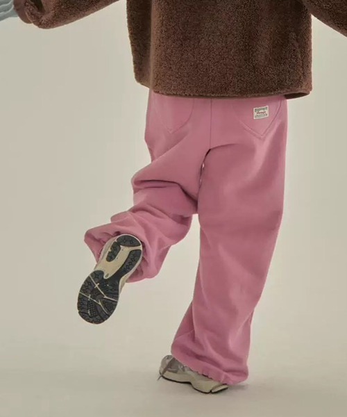 LYEON（リヨン）の「バックハートポケットスウェットパンツ/裏起毛スウェット（スウェットパンツ・レディース・ラベンダー/ネイビー/ピンク/グレー・FREE）」の4枚目の写真