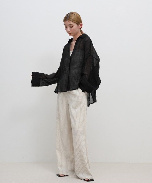 select MOCA(セレクトモカ)の「【ZOZO限定】楊柳シアースキッパーオーバーサイズシャツ(シャツ/ブラウス・レディース・オフホワイト/ブラック・FREE)」の15枚目の写真