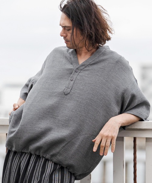 CAMBIO(カンビオ)の「mhs2553-Crepe Skipper Shirts スキッパーシャツ(CAM26SS-026)(シャツ/ブラウス・メンズ・ブラック/ホワイト/チャコール・L/M/S)」の3枚目の写真