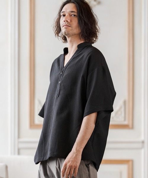 CAMBIO(カンビオ)の「mhs2553-Crepe Skipper Shirts スキッパーシャツ(CAM26SS-026)(シャツ/ブラウス・メンズ・ブラック/ホワイト/チャコール・L/M/S)」の2枚目の写真