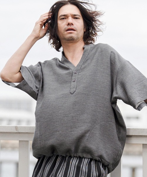 CAMBIO(カンビオ)の「mhs2553-Crepe Skipper Shirts スキッパーシャツ(CAM26SS-026)(シャツ/ブラウス・メンズ・ブラック/ホワイト/チャコール・L/M/S)」の20枚目の写真