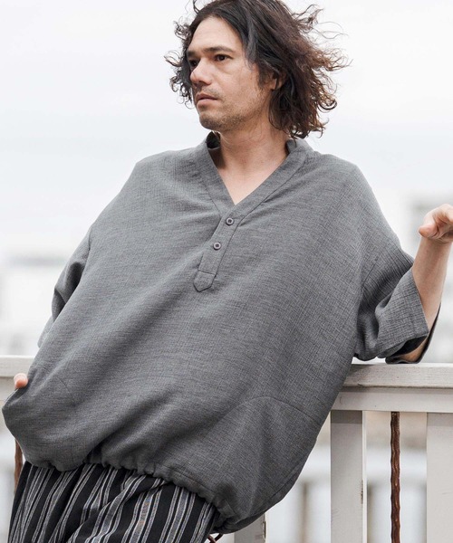 CAMBIO(カンビオ)の「mhs2553-Crepe Skipper Shirts スキッパーシャツ(CAM26SS-026)(シャツ/ブラウス・メンズ・ブラック/ホワイト/チャコール・L/M/S)」の21枚目の写真
