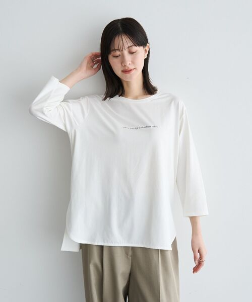 YECCA VECCA(イェッカヴェッカ)の「ラウンドヘム7分袖ロゴTee(Tシャツ/カットソー・レディース・シルバー/オフホワイト・FREE)」の3枚目の写真