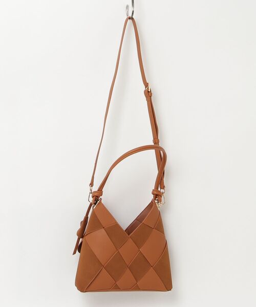 ONE DAY KMC (ワンデイケーエムシー)の「HERB/Intrecciato 2Way Bag/イントレチャートツーウェイバッグ(HB2619000A)(トートバッグ・レディース・ブラック/ダークブラウン/モカ/オリーブ・FREE)」の13枚目の写真