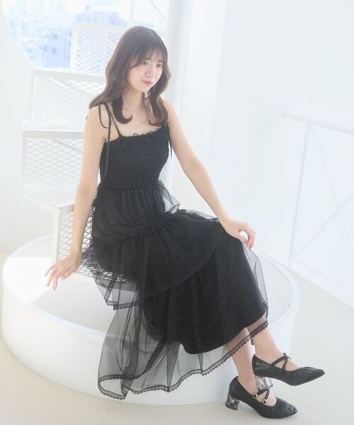 MAJESTIC LEGON（マジェスティックレゴン）の「チェーン付きキラキラキャミワンピ（ワンピース・レディース・グレー/ブラック/アイボリー/ピンク・MEDIUM/SMALL/X-SMALL）」の6枚目の写真