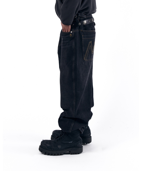 AAKAM（アーカム）の「Stitched Baggy Denim Pants (Black)（デニムパンツ・レディース・その他・1/2）」の10枚目の写真