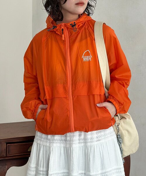 SIERRA DESIGNS（シェラデザイン）の「パッカブルナイロンジャケット（ブルゾン・メンズ・オレンジ/ブラック・FREE）」の5枚目の写真