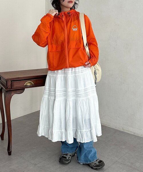 SIERRA DESIGNS（シェラデザイン）の「パッカブルナイロンジャケット（ブルゾン・メンズ・オレンジ/ブラック・FREE）」の9枚目の写真