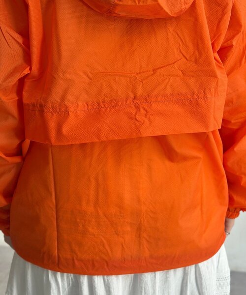 SIERRA DESIGNS（シェラデザイン）の「パッカブルナイロンジャケット（ブルゾン・メンズ・オレンジ/ブラック・FREE）」の17枚目の写真