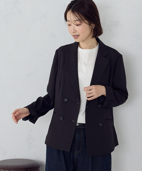 COMME CA ISM(コムサイズム)の「【UVカット・吸汗速乾・接触冷感】kireri ダブルブレストテーラードジャケット/セットアップ対応(テーラードジャケット・レディース・ベージュ/ブラック・SMALL/MEDIUM/LARGE)」の11枚目の写真