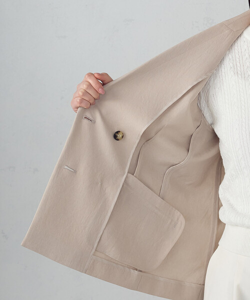 COMME CA ISM(コムサイズム)の「【UVカット・吸汗速乾・接触冷感】kireri ダブルブレストテーラードジャケット/セットアップ対応(テーラードジャケット・レディース・ベージュ/ブラック・SMALL/MEDIUM/LARGE)」の9枚目の写真