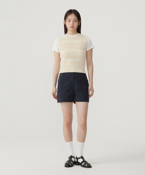COVERNAT WOMAN（カバーナットウーマン）の「ウィメンズスカシニットベストバター（ベスト・レディース・その他・WM/WS）」の4枚目の写真