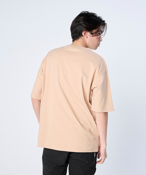 FLASH PACKER(フラッシュパッカー)の「FLASH PACKER フラッシュパッカー/ DrySilkyCotton ハート刺繍 ボックスシルエット半袖Tシャツ // XT-HRT(Tシャツ/カットソー・メンズ・ブラック/ベージュ/ホワイト・LARGE/MEDIUM/SMALL/X-LARGE)」の9枚目の写真