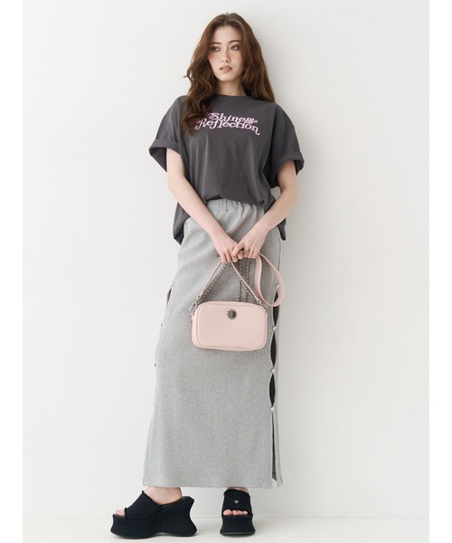 EVRIS（エヴリス）の「【500mlペットボトルが入る】ボールチェーンショルダーBAG（ショルダーバッグ・レディース・ピンク/ブラック/ホワイト・FREE）」の7枚目の写真