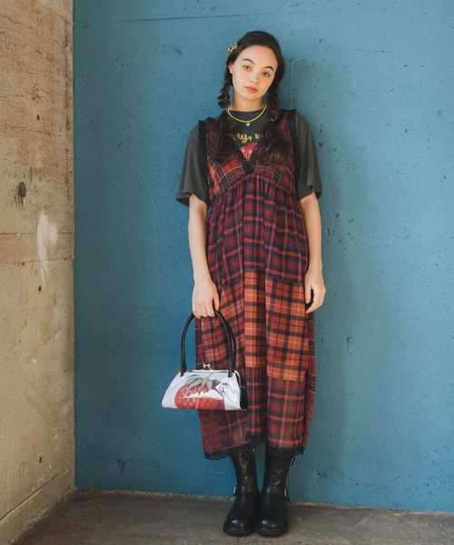 Three Four Time(スリーフォータイム)の「【Casselini】Over lap Boston(ハンドバッグ・レディース・ブラック・FREE)」の6枚目の写真