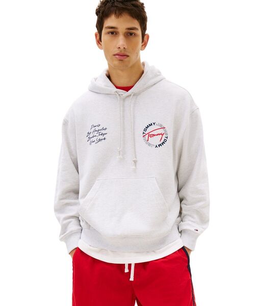 tommy jeans(トミー ジーンズ)の「リラックスプレイパーカー(スウェット・メンズ・ライトグレー系1/ブラック・LARGE/X-LARGE/SMALL/MEDIUM)」の1枚目の写真