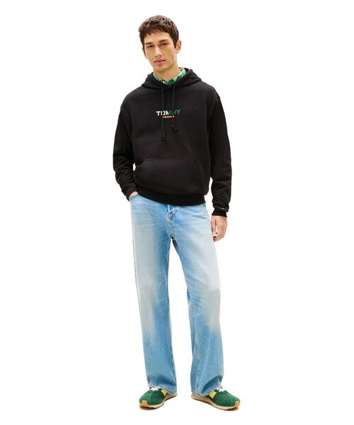 tommy jeans(トミー ジーンズ)の「リラックスプレイパーカー(スウェット・メンズ・ライトグレー系1/ブラック・LARGE/X-LARGE/SMALL/MEDIUM)」の3枚目の写真