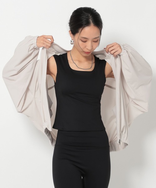 BAYFLOW(ベイフロー)の「【HEREIAM】撥水Comfy ブルゾン(ブルゾン・レディース・ブラック/ライトグレー・FREE)」の11枚目の写真