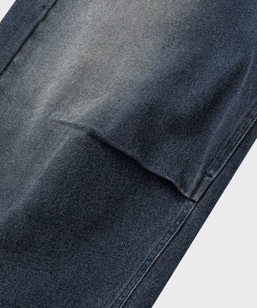 NONBLANK(ノンブランク)の「ワイドカーブデニムパンツ_BLUE(その他パンツ・メンズ・ブルー・MEDIUM/LARGE/X-LARGE)」の6枚目の写真