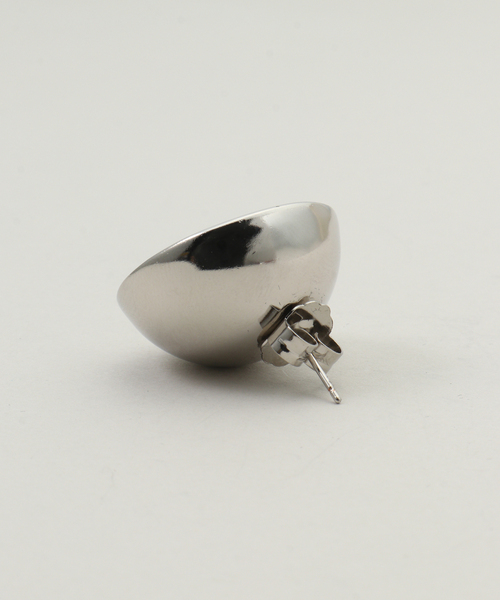 JUSTINE CLENQUET（ジュスティーヌクランケ）の「【JUSTINE CLENQUET/ジャスティーヌ クランケ】 FREJA MEDIUM EARRINGS（両耳）（ピアス（両耳用）・レディース・シルバー・FREE）」の2枚目の写真