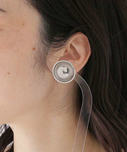 JUSTINE CLENQUET(ジュスティーヌクランケ)の「【JUSTINE CLENQUET/ジャスティーヌ クランケ】 FREJA MEDIUM EARRINGS(両耳)(ピアス(両耳用)・レディース・シルバー・FREE)」の6枚目の写真