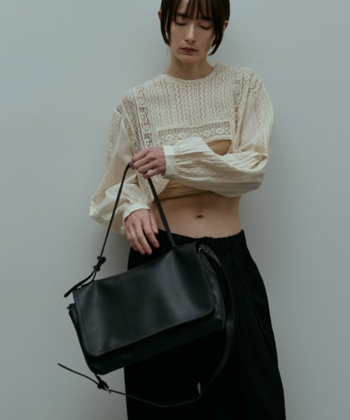flaeu（フラユ）の「Utility Messenger Bag（ショルダーバッグ・レディース・ブラック/ブラウン・FREE）」の9枚目の写真