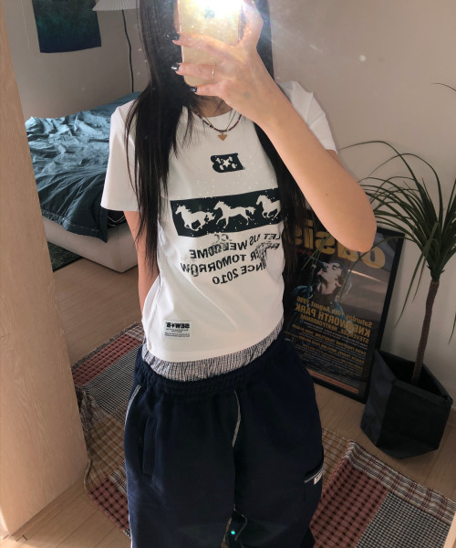 SEW-B（ソービー）の「b3 セミクロップ半袖Tシャツ [ホワイト]（Tシャツ/カットソー・レディース・その他・FREE）」の5枚目の写真