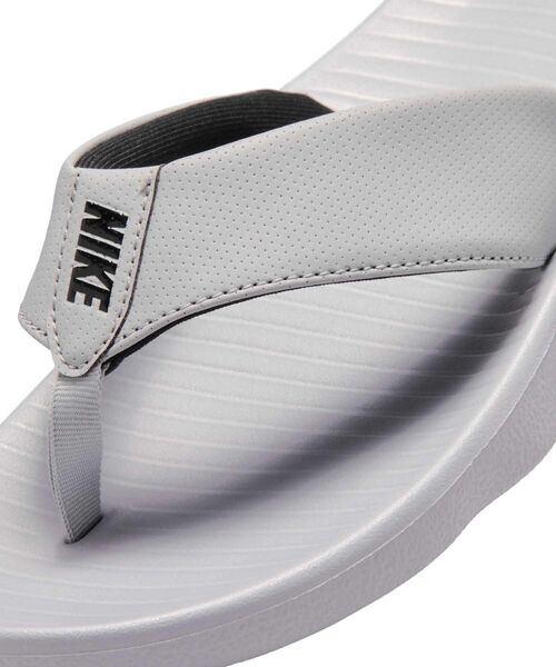 NIKE(ナイキ)の「ナイキ マリーナ メンズスライド / Nike Marina Men's Slides IH2380-002 Light Smoke Grey(サンダル・メンズ・スモークグレー・27/29/25/26/28/30/24)」の6枚目の写真