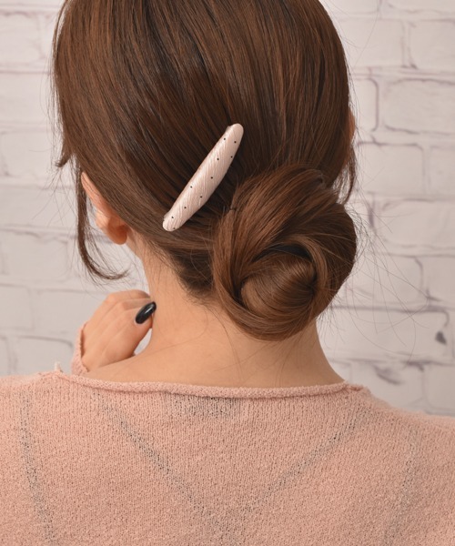 Mayree(メイリー)の「【float】ドッド柄 ヘアコーム(その他ヘアアクセサリー・レディース・グレイッシュブルー/ベビーピンク/ホワイト/ブラック・FREE)」の12枚目の写真