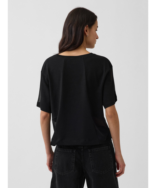 GAP(ギャップ)の「オーバーサイズ シアー シーム Tシャツ(Tシャツ/カットソー・レディース・ホワイト/ブラック・XS/M/S/L/XL/XXS)」の5枚目の写真