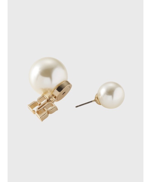 EIMY ISTOIRE(エイミーイストワール)の「PEARL PAPILLON PIERCE(ピアス(両耳用)・レディース・ゴールド・F)」の8枚目の写真