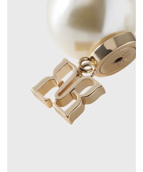 EIMY ISTOIRE(エイミーイストワール)の「PEARL PAPILLON PIERCE(ピアス(両耳用)・レディース・ゴールド・F)」の9枚目の写真