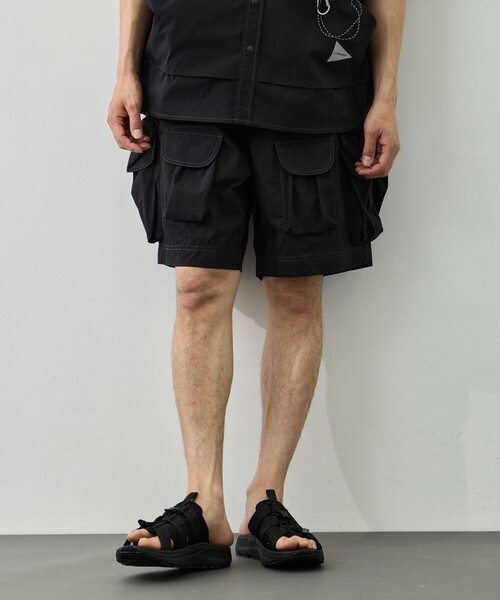 and wander/アンドワンダー】multi pocket short pants（その他パンツ