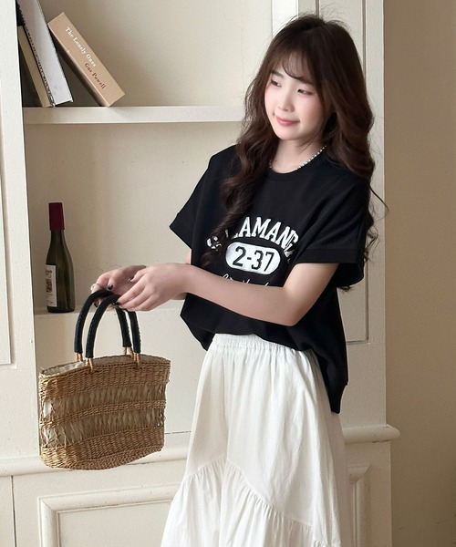 DAY CLOSET(デイ クローゼット)の「半袖 英字 刺繍 カレッジロゴ Tシャツ レディース(Tシャツ/カットソー・レディース・ブラック/ダークグレー・L/M)」の8枚目の写真