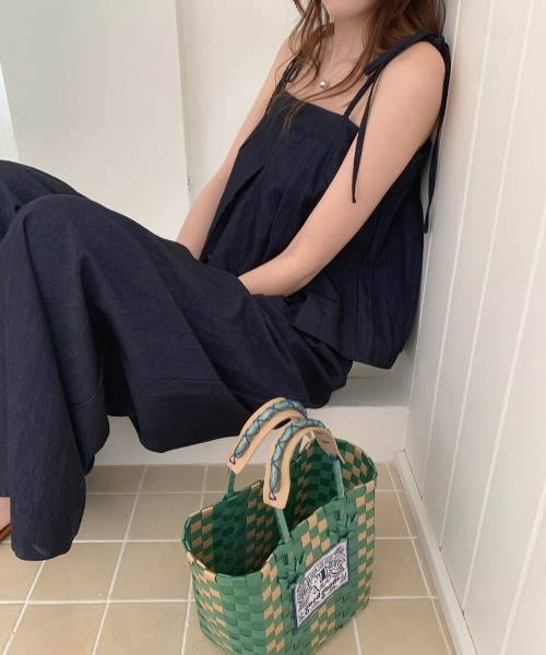 AMAJI(アマジ)の「プリーツ キャミソール + ワイドパンツ セットアップ(セットアップ・レディース・ネイビー/ライトブルー/ベージュ・FREE)」の5枚目の写真
