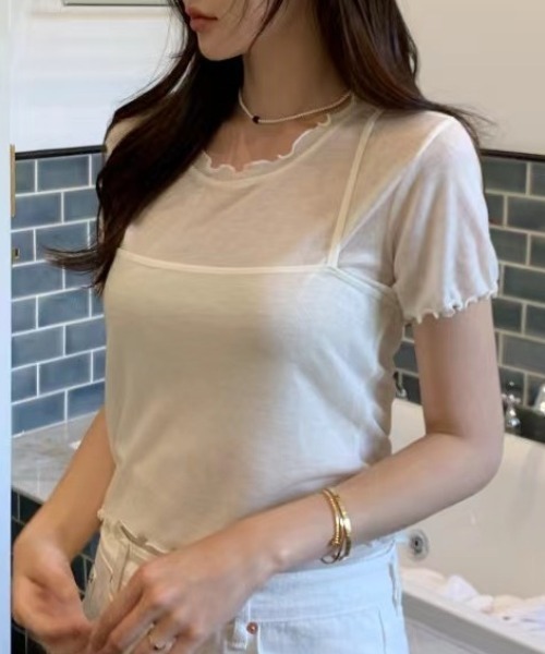 AMAJI(アマジ)の「Tシャツ + キャミソール セット(Tシャツ/カットソー・レディース・ライトピンク/ホワイト・FREE)」の1枚目の写真