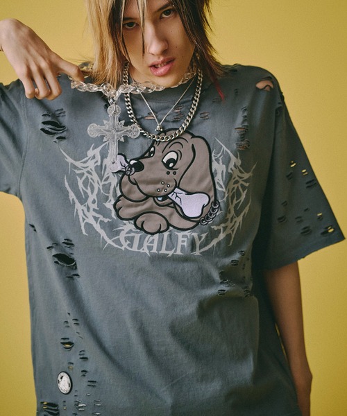 GALFY(ガルフィー)の「GALFY-闇に溶かされし犬ダメージTee(Tシャツ/カットソー・メンズ・ブルーグレー/サンドベージュ/ブラック・XL/L)」の2枚目の写真