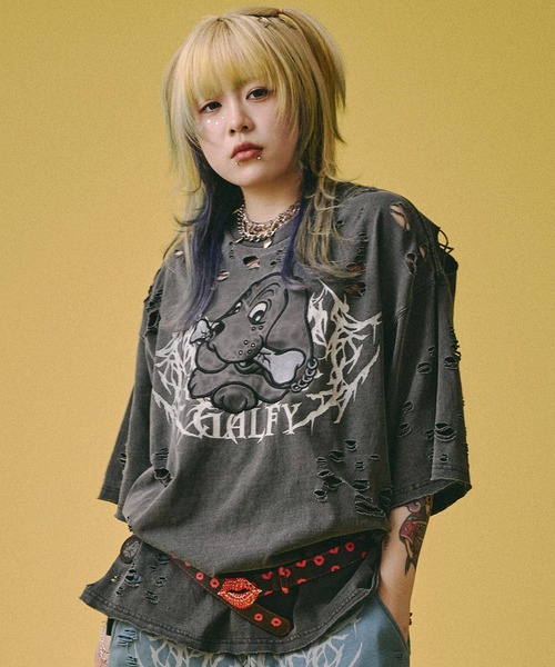 GALFY(ガルフィー)の「GALFY-闇に溶かされし犬ダメージTee(Tシャツ/カットソー・メンズ・ブルーグレー/サンドベージュ/ブラック・XL/L)」の1枚目の写真