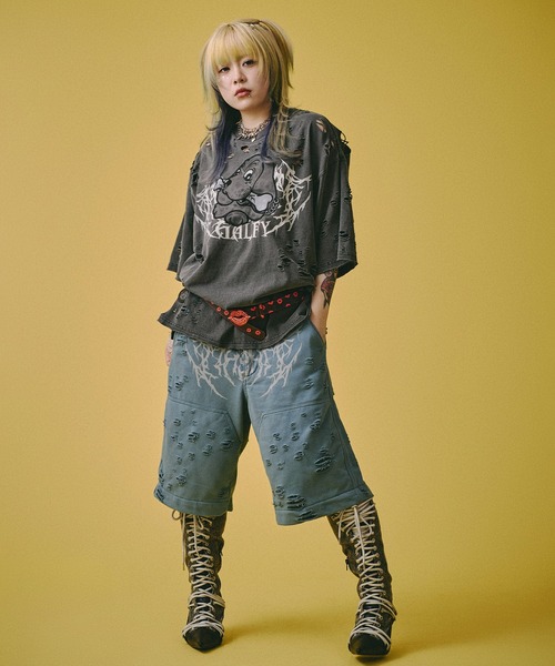 GALFY(ガルフィー)の「GALFY-闇に溶かされし犬ダメージTee(Tシャツ/カットソー・メンズ・ブルーグレー/サンドベージュ/ブラック・XL/L)」の6枚目の写真