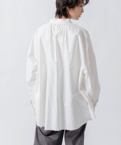 WHYTO.(ホワイト)の「「WHYTO. / ホワイト」oxford volume blouse(シャツ/ブラウス・レディース・サックスブルー/オフホワイト・36/38)」の14枚目の写真