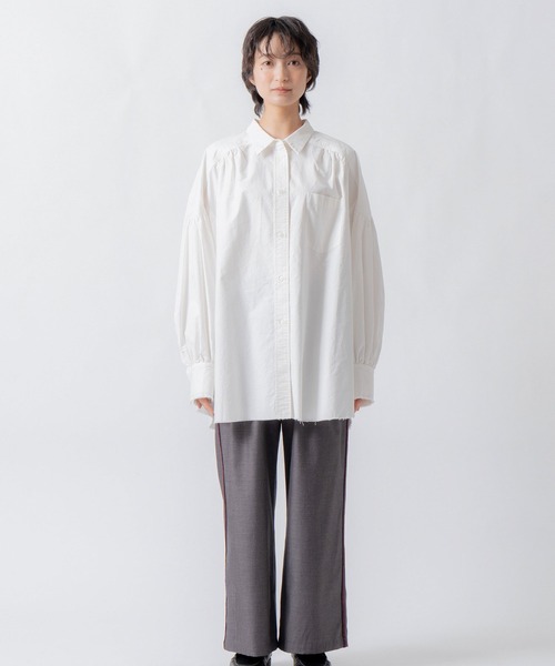 WHYTO.(ホワイト)の「「WHYTO. / ホワイト」oxford volume blouse(シャツ/ブラウス・レディース・サックスブルー/オフホワイト・36/38)」の15枚目の写真
