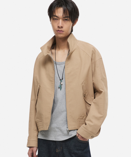 DNSR(ディーエヌエスアール)の「クロップヘリングトンジャケットベージュ(ブルゾン・メンズ・その他・MEDIUM/LARGE/X-LARGE)」の1枚目の写真